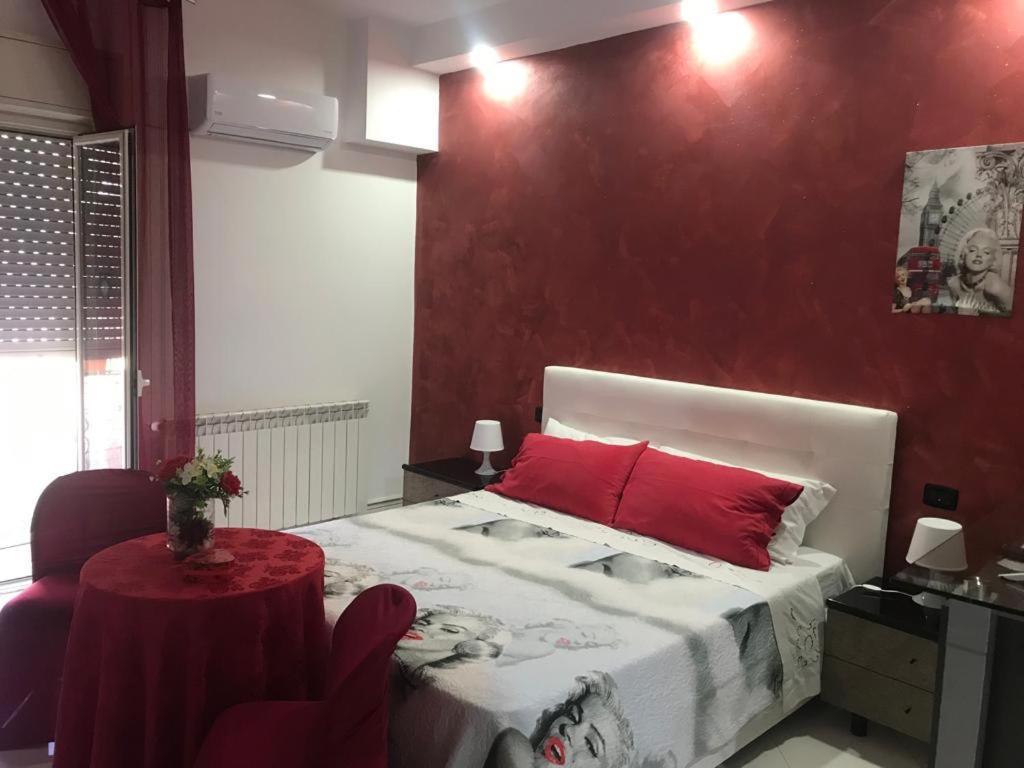 Casa Silvia Hotell Caltagirone Eksteriør bilde